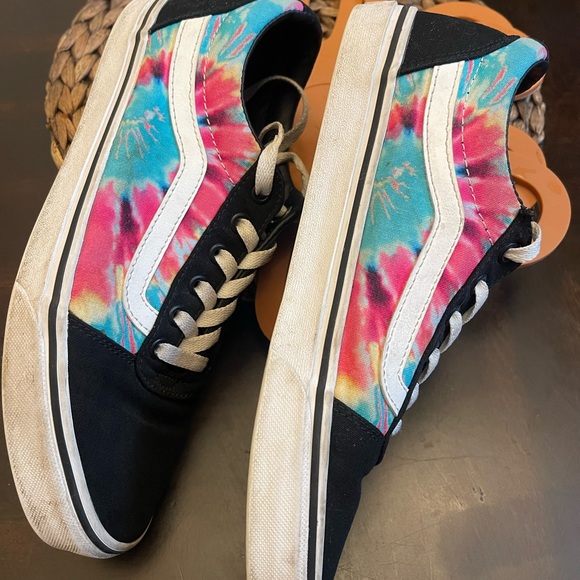 Vans Old Skool Rainbow Tie Dye Womens Various Sizes - Picture 4 of 5